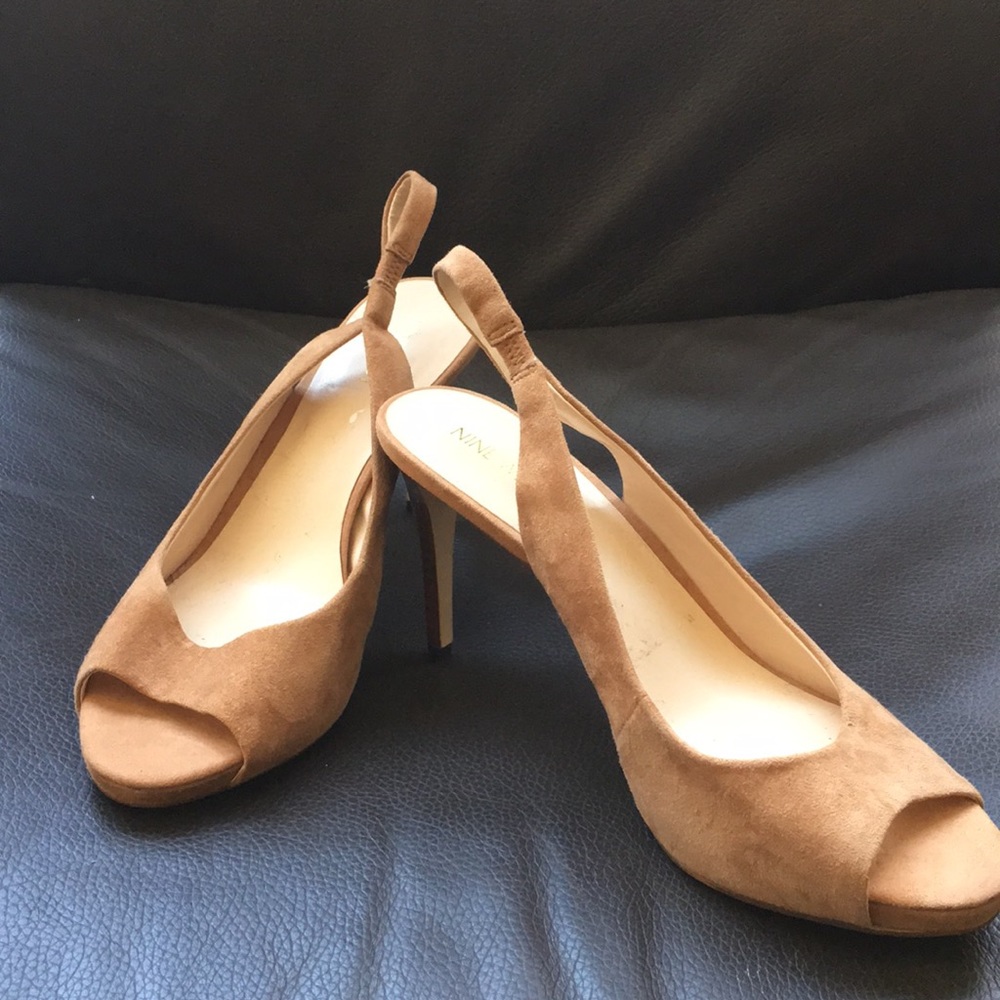 Women’s shoes- slingbacks